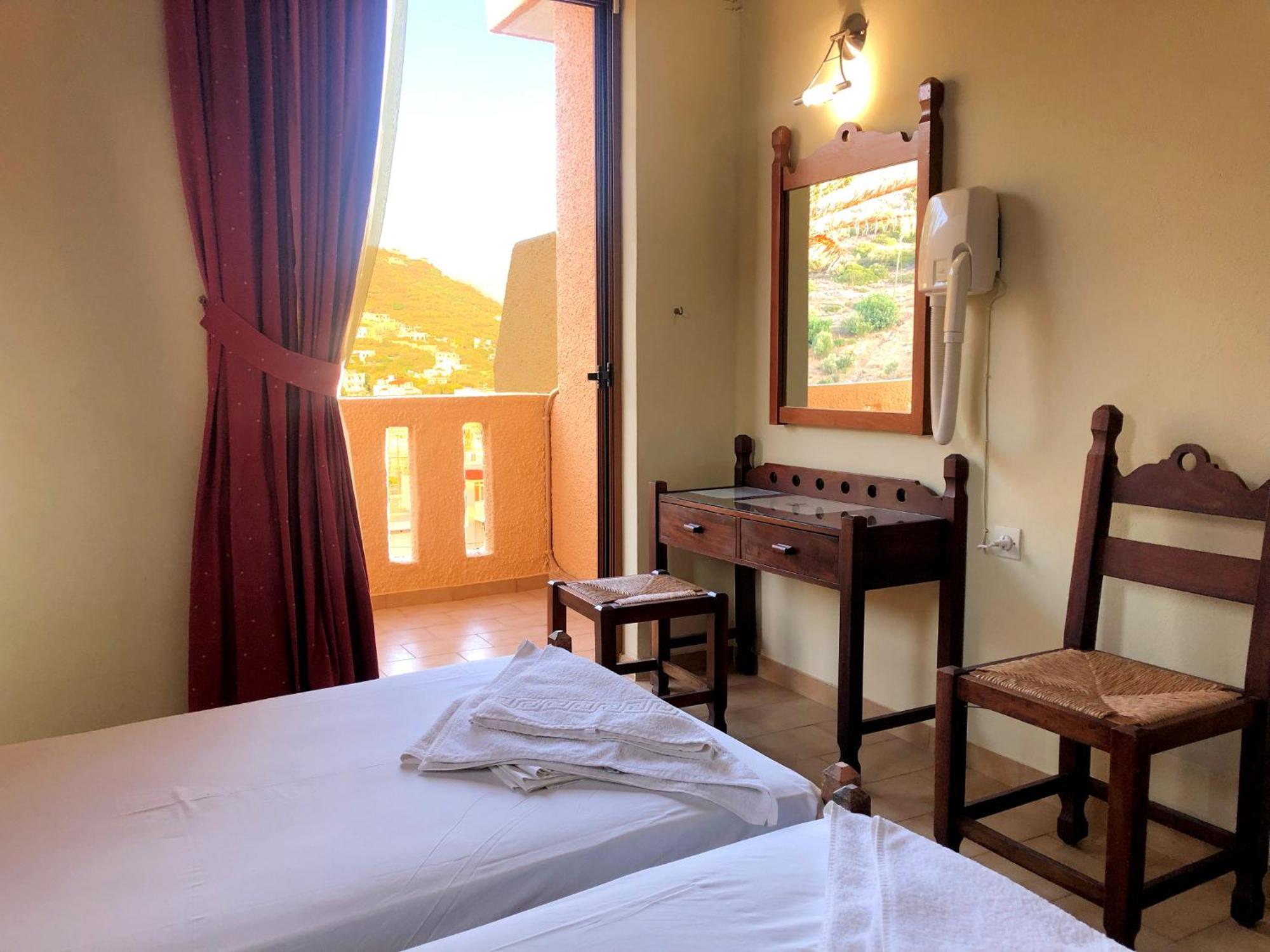Lappa Hotel Плакиас Екстериор снимка